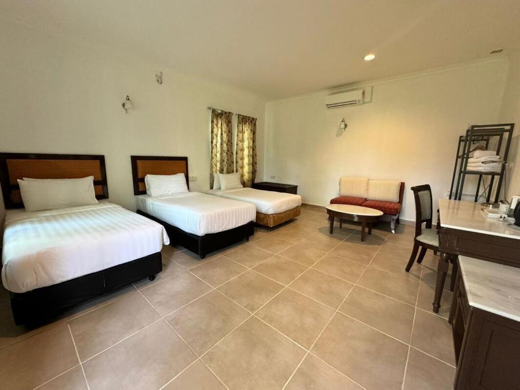 Tc Garden Resort Kuah Exterior photo