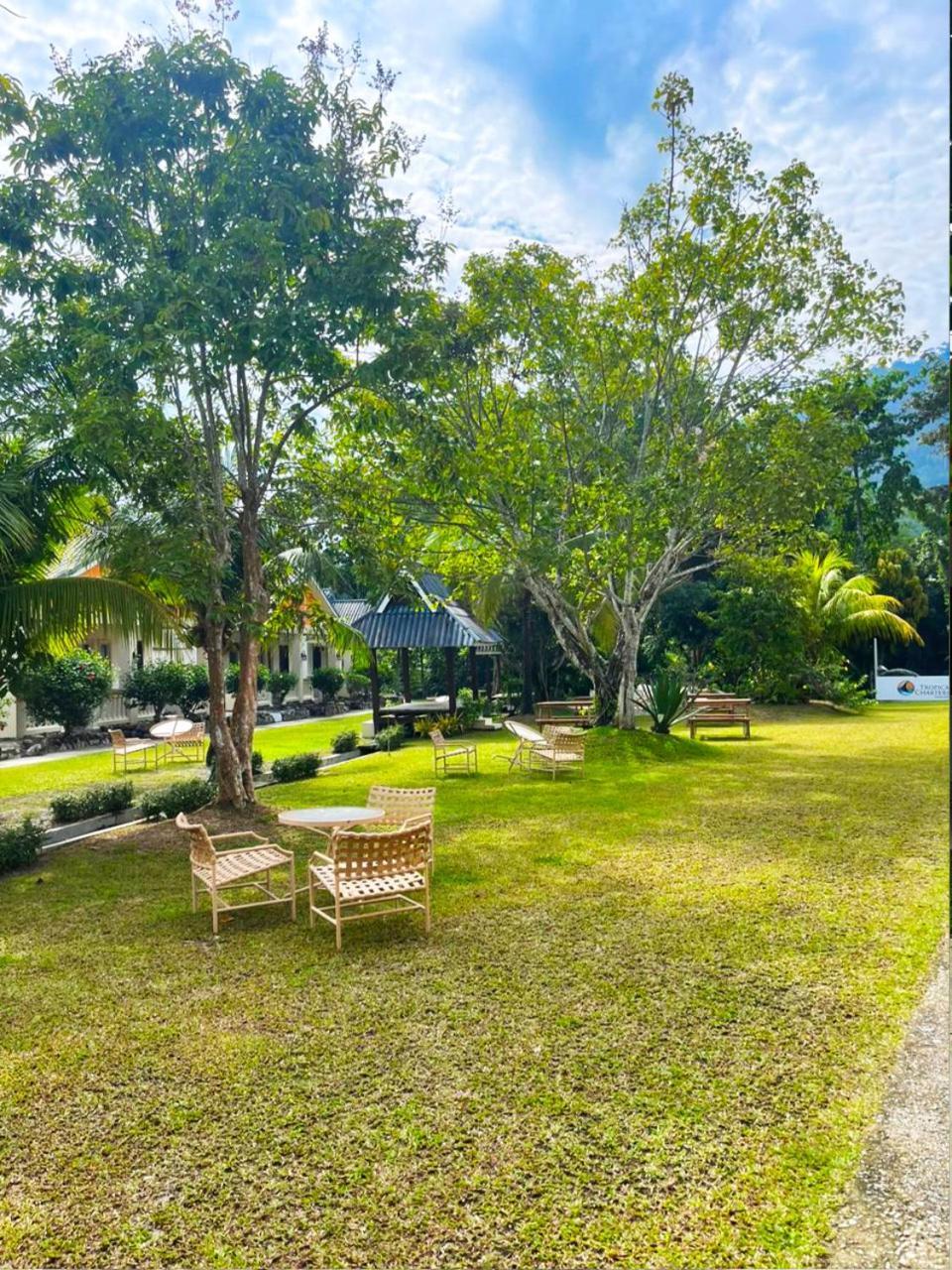 Tc Garden Resort Kuah Exterior photo