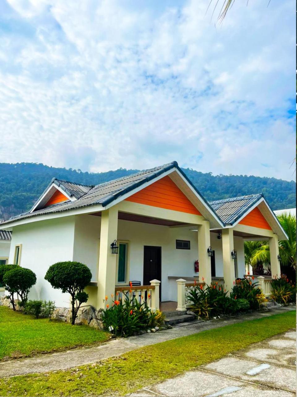 Tc Garden Resort Kuah Exterior photo